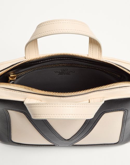 Valentino Garavani - Valentino Garavani Viva Superstar Nappa Handbag - Butter/black - Woman - Top Handle Bags